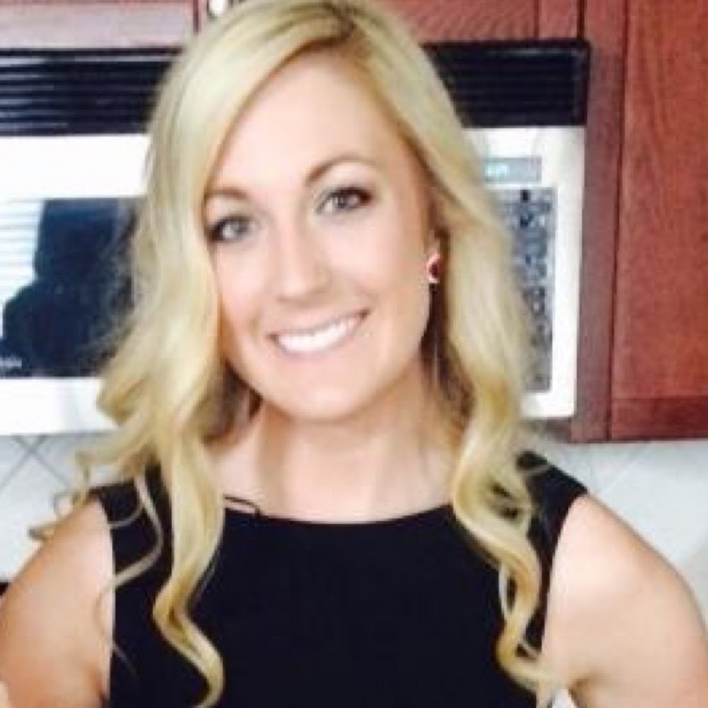 Meet your Posher, Casey